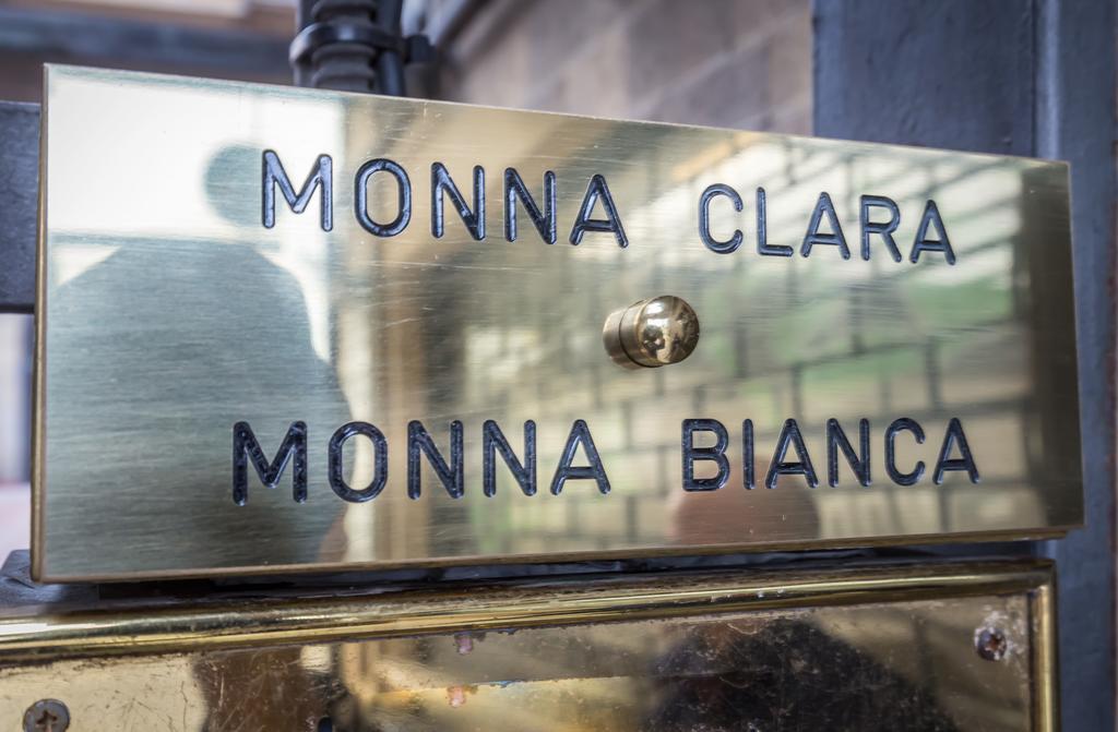 Monna Clara Hotell Florens Exteriör bild